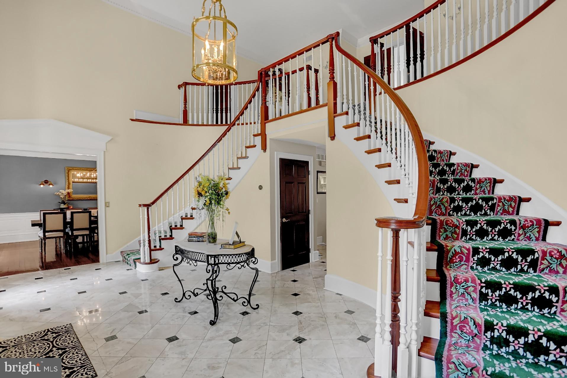 813 Old Fritztown Road Reading, PA 19608 - Photo 10 of 79 Foyer and staircase