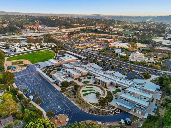 $2,999,888 | 323 Glencrest Drive, Solana Beach, CA 92075