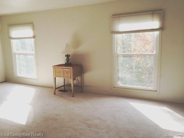 1479 Carriage Lane Rochester, MI 48306 - Photo 11 of 24 23 x 12 Master Bedroom