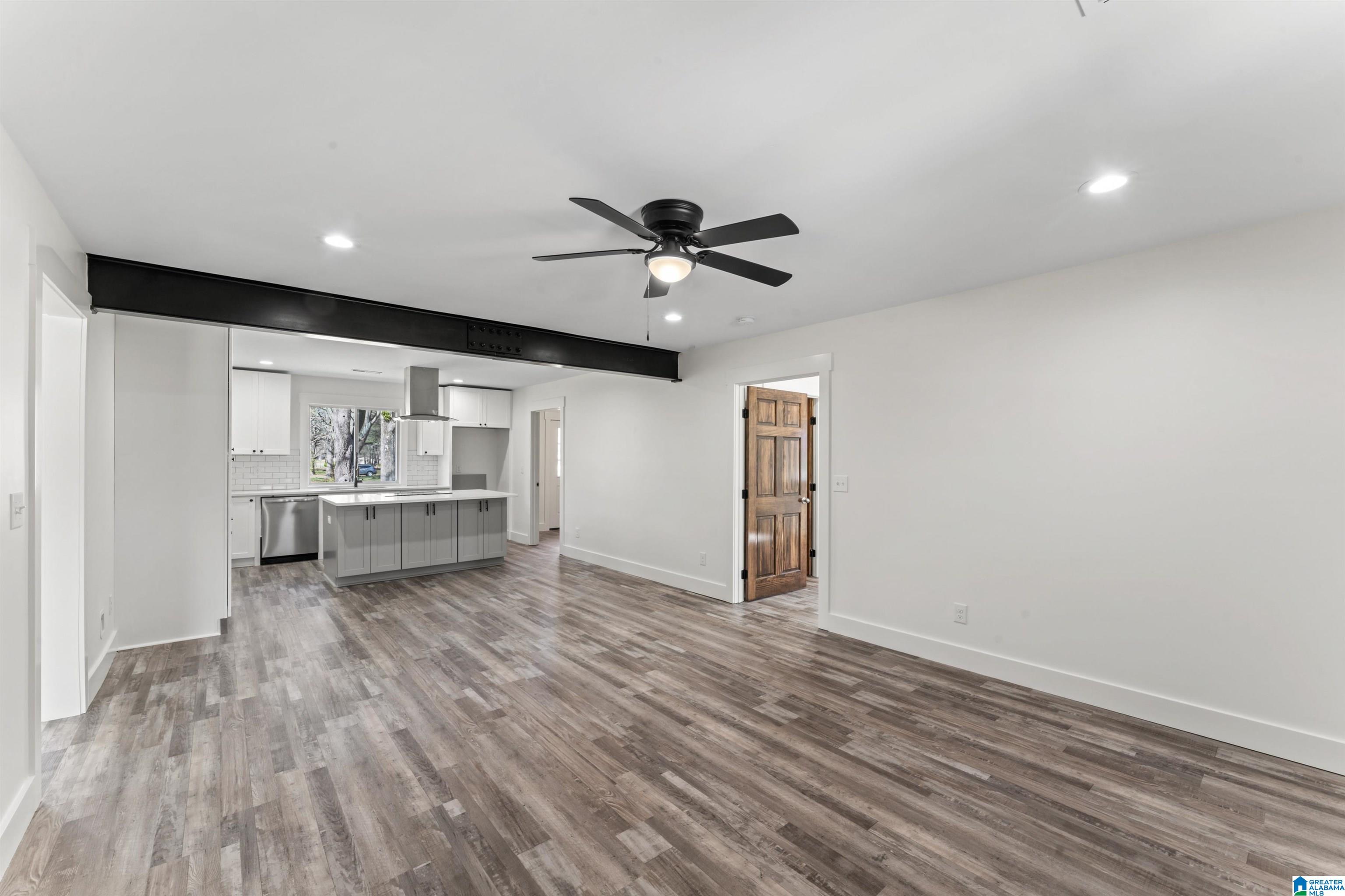 3237 Poplar Lane Adamsville, AL 35005 - Photo 4 of 35