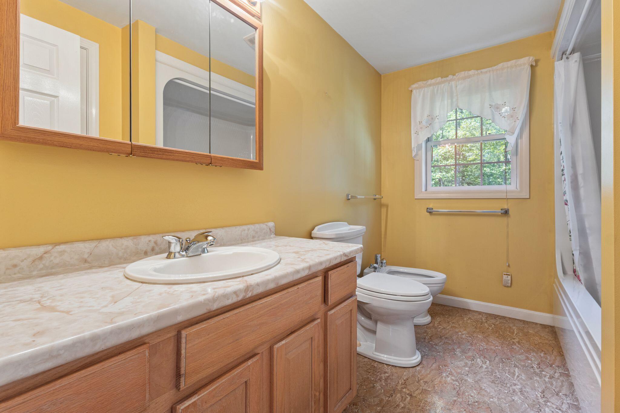 244 Falmouth Road Windham, ME 04062 - Photo 11 of 34 244_Falmouth_Rd_12