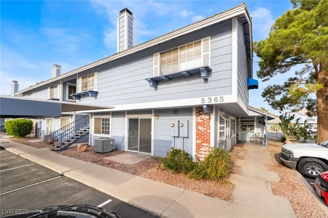 $164,900 | 5365 Shake Court, Unit 103, Las Vegas, NV 89122