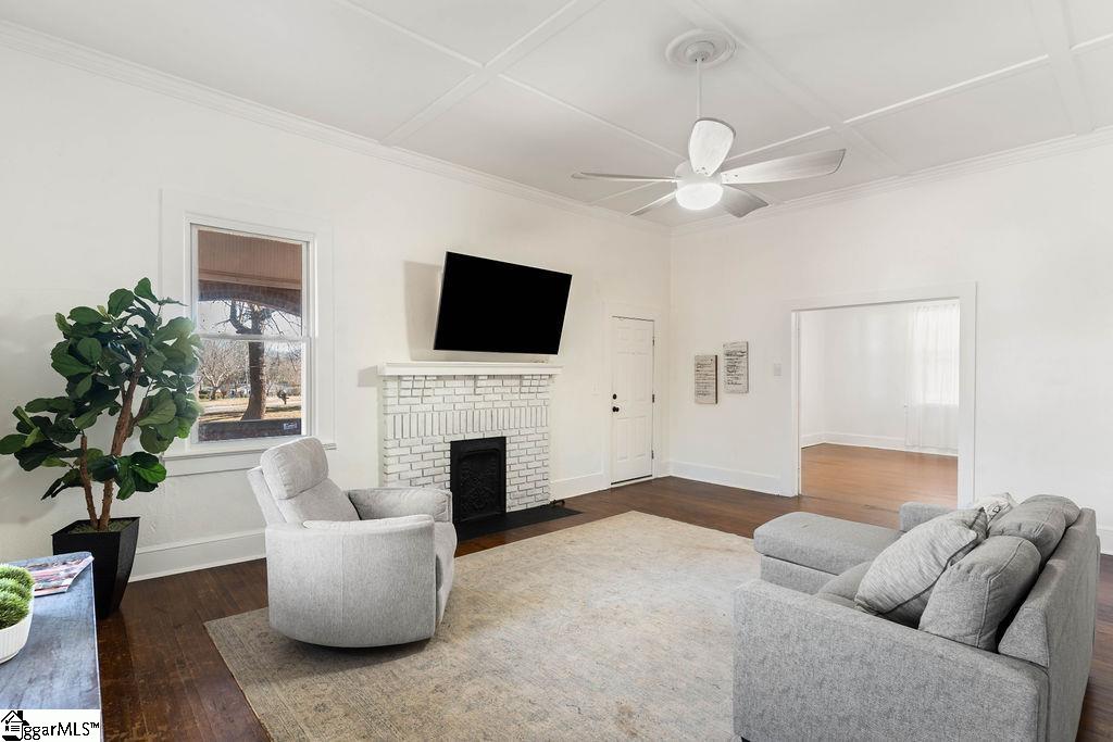 566 South Harper St Extension Laurens, SC 29360 - Photo 6 of 43