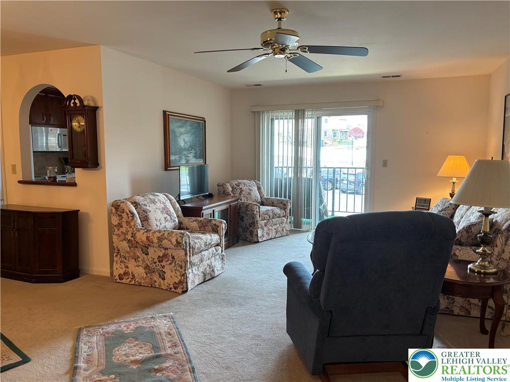 867 Cold Spring Road, Unit 5 Allentown, PA 18103 - Photo 7 of 26 Gallery Image 7