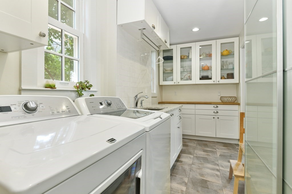 41 Orchardhill Road, Unit 1 Boston, MA 02130 - Photo 12 of 31 Gallery Image 12
