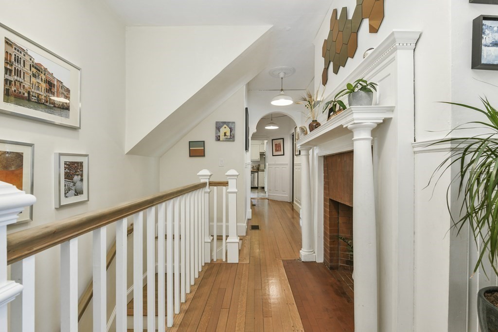41 Orchardhill Road, Unit 1 Boston, MA 02130 - Photo 4 of 31 Gallery Image 4