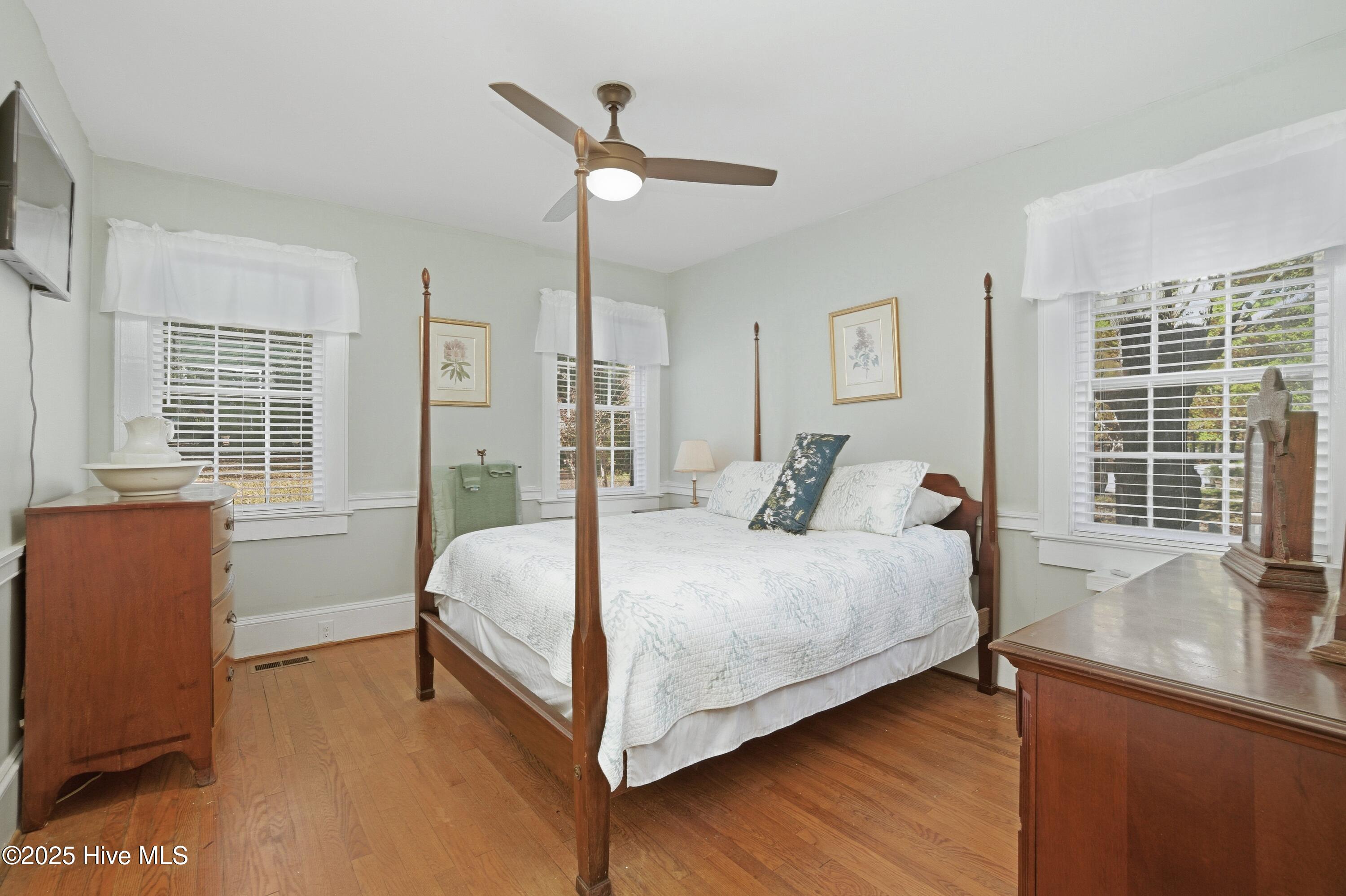 107 West Watson Street Windsor, NC 27983 - Photo 19 of 36 22. downstairs bedroom