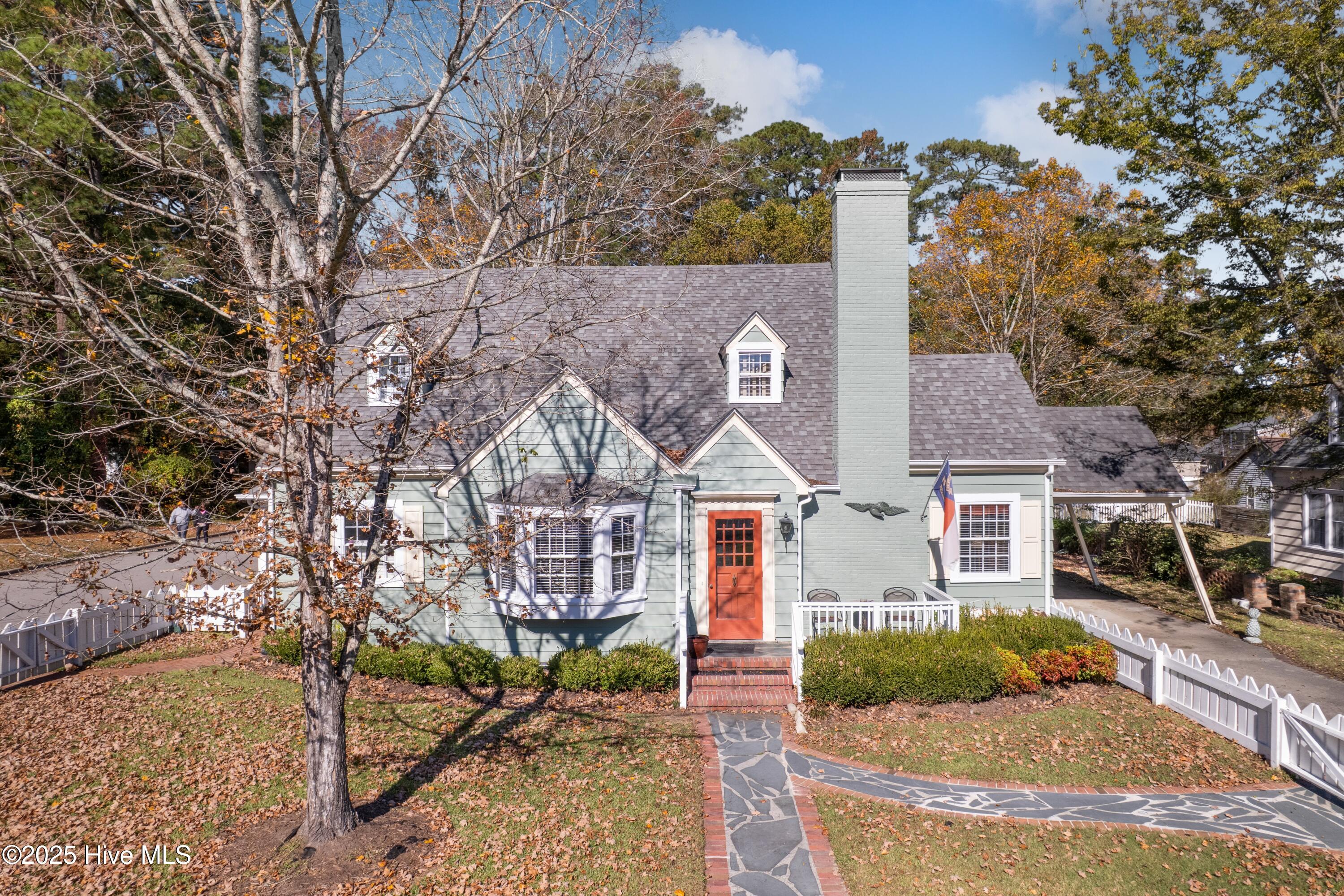 107 West Watson Street Windsor, NC 27983 - Photo 2 of 36 1. . main