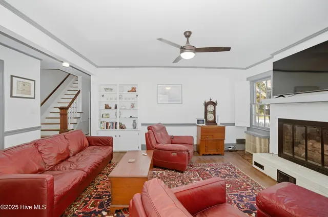 $299,000 | 107 West Watson Street, Windsor, NC 27983