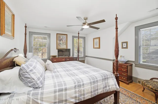 $299,000 | 107 West Watson Street, Windsor, NC 27983