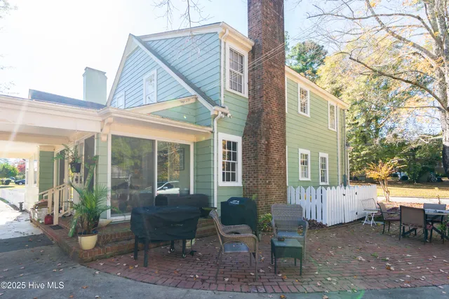 $299,000 | 107 West Watson Street, Windsor, NC 27983