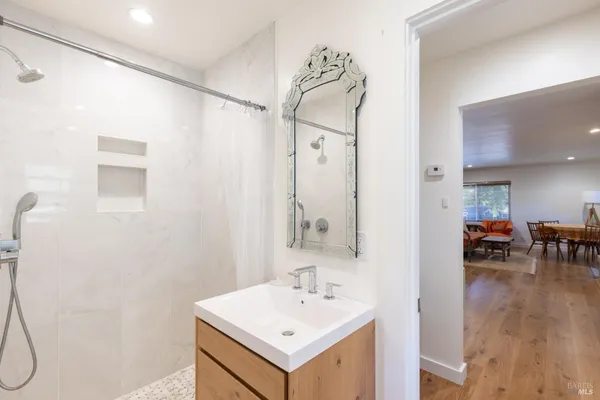 $1,995,000 | 601 Rossi Road, St. Helena, CA 94574