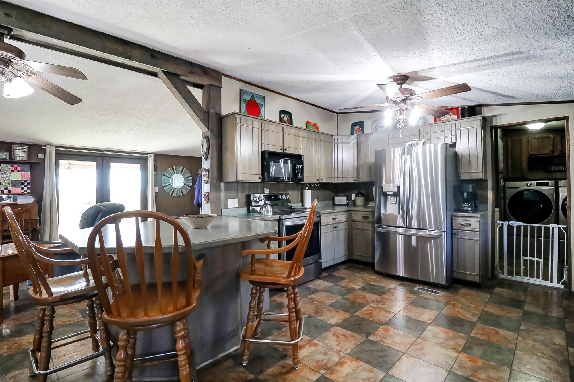948 Wolfinger Road Marion, OH 43302 - Photo 20 of 55 021