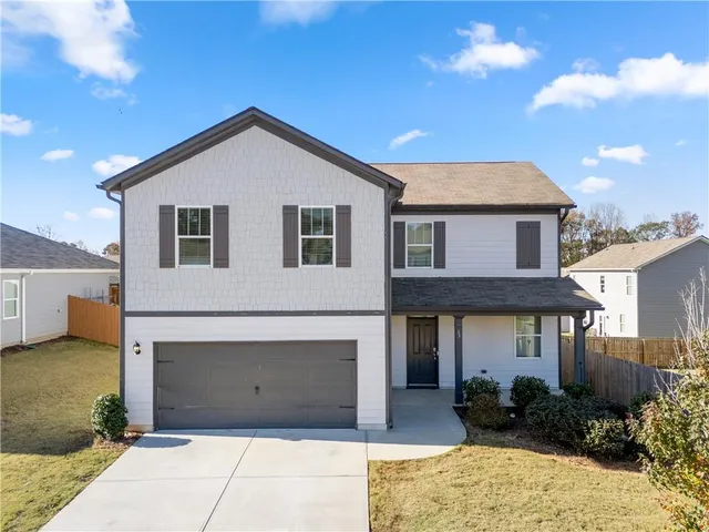 $1,800 | 63 Walnut Grv Way, Pendergrass, GA 30567