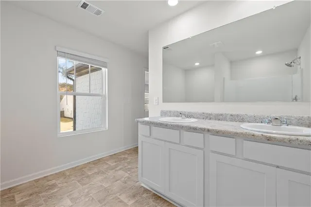 $1,800 | 63 Walnut Grv Way, Pendergrass, GA 30567