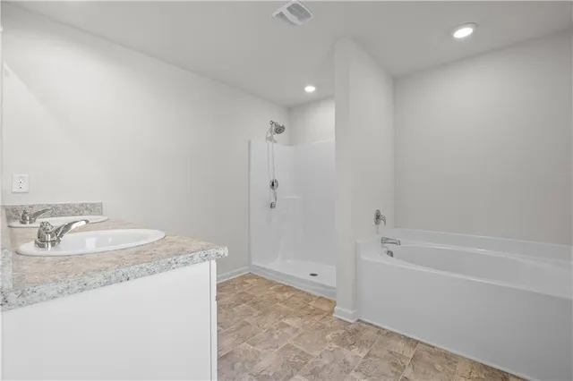 $1,800 | 63 Walnut Grv Way, Pendergrass, GA 30567