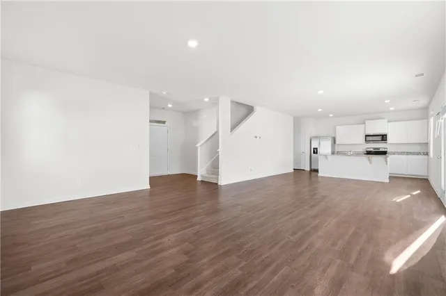 $1,800 | 63 Walnut Grv Way, Pendergrass, GA 30567