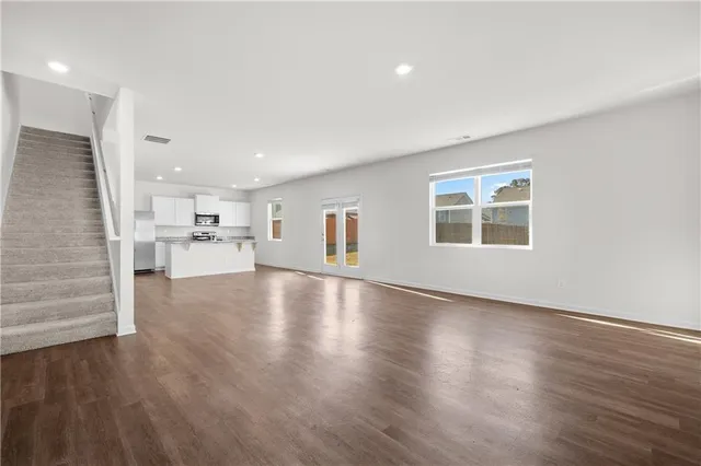 $1,800 | 63 Walnut Grv Way, Pendergrass, GA 30567