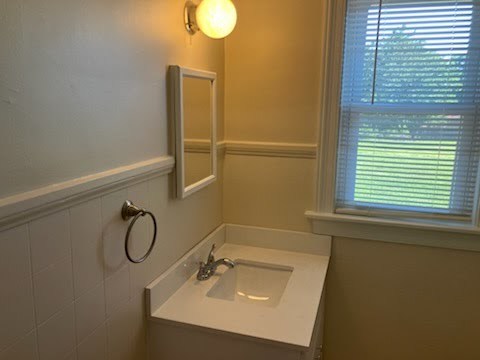2415 Larch Road Quincy, IL 62301 - Photo 9 of 21