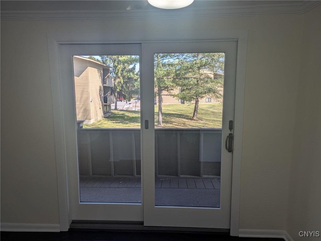308 Watertree Drive De Witt, NY 13057 - Photo 3 of 6 Sliding doors to deck