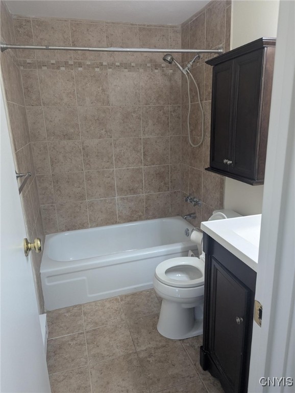 308 Watertree Drive De Witt, NY 13057 - Photo 5 of 6 Bath