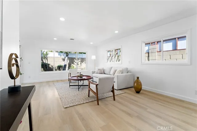 $1,699,999 | 6821 Loyola Drive, Huntington Beach, CA 92647