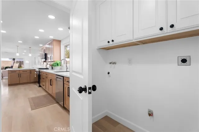 $1,699,999 | 6821 Loyola Drive, Huntington Beach, CA 92647