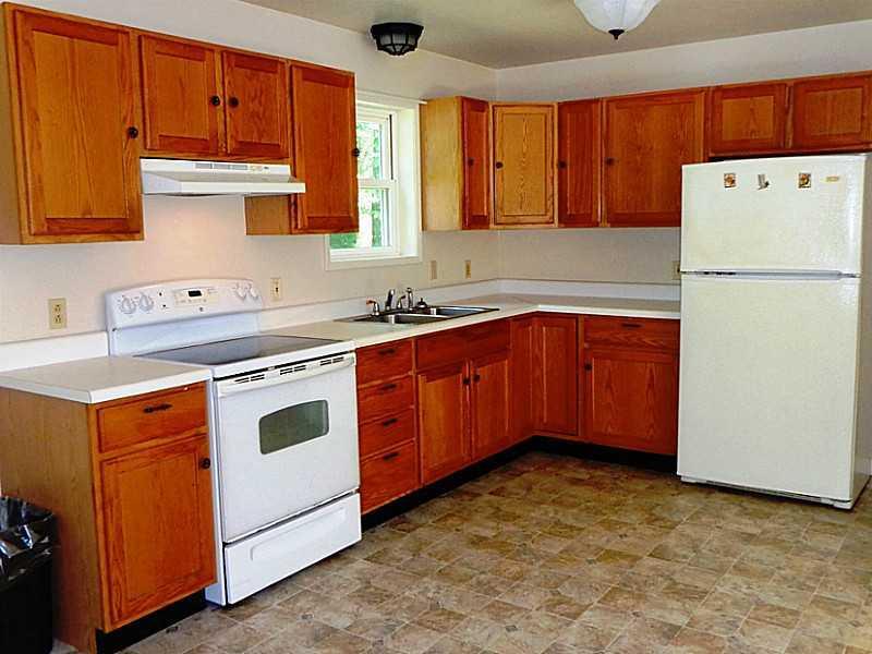 56 Dow Farm Road Turner, ME 04282 - Photo 2 of 13 Kitchen.