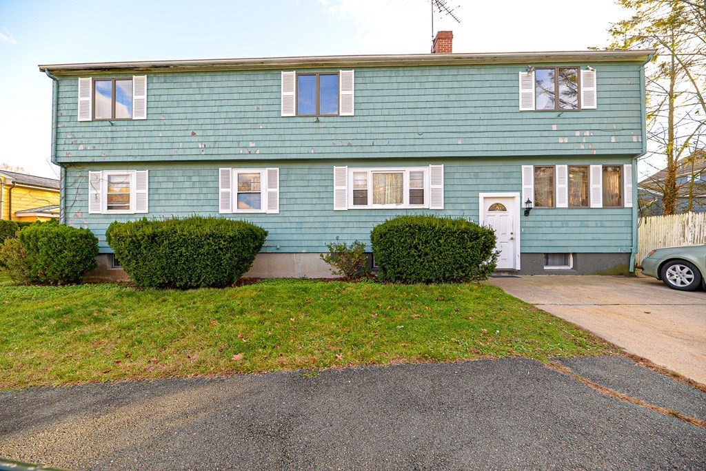 10 Leval Road Salem, MA 01970 - Photo 1 of 40 Gallery Image 1