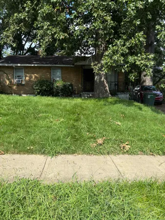 $60,274 | 2404 Hernando Road, Memphis, TN 38106