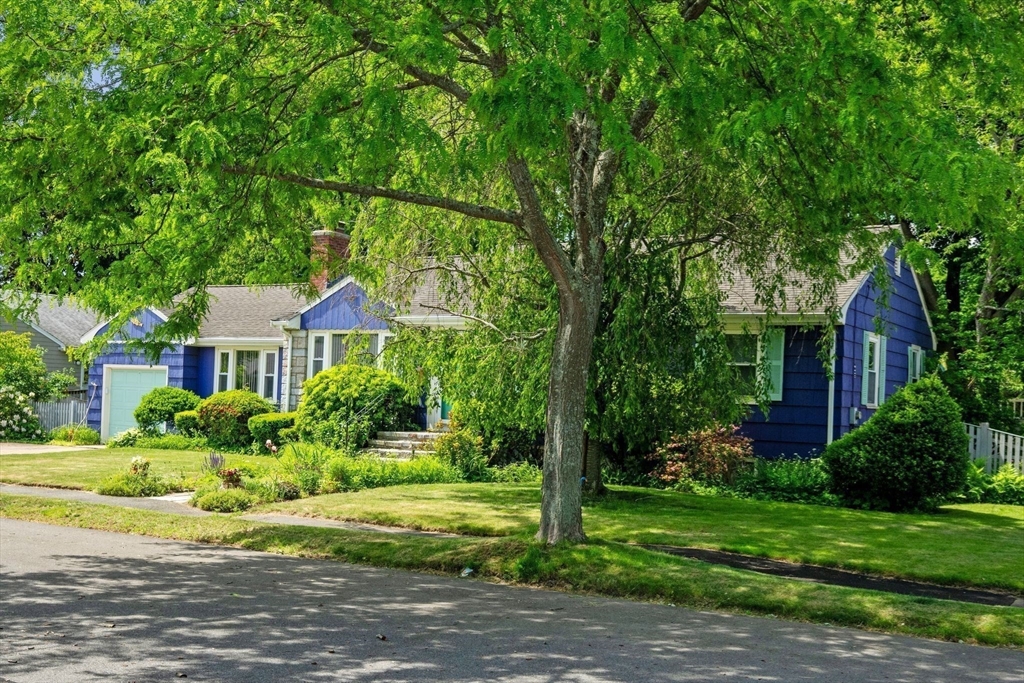 3 Countryside Lane Marblehead, MA 01945 - Photo 17 of 33