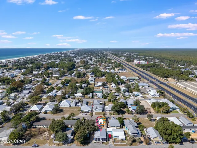 $465,000 | 313 Laureno Place, Panama City Beach, FL 32413