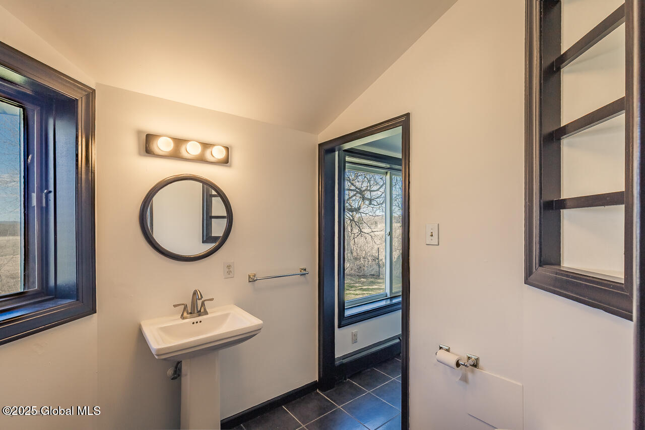 623 Belldons Road Florida, NY 12010 - Photo 76 of 98 MLS-9