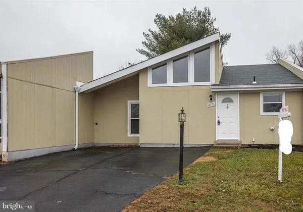 $2,800 | 14704 Wycombe Street, Centreville, VA 20120