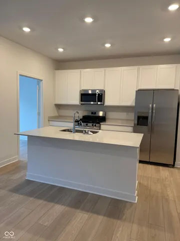 $2,295 | 15174 Swallow Fls Way, Fishers, IN 46037