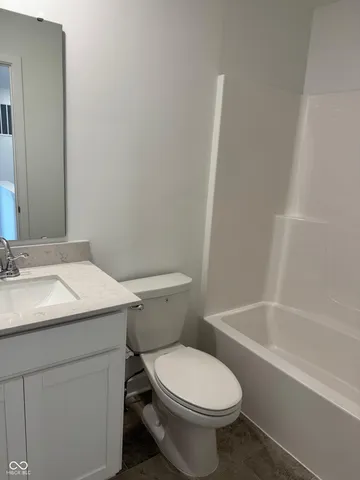 $2,295 | 15174 Swallow Fls Way, Fishers, IN 46037