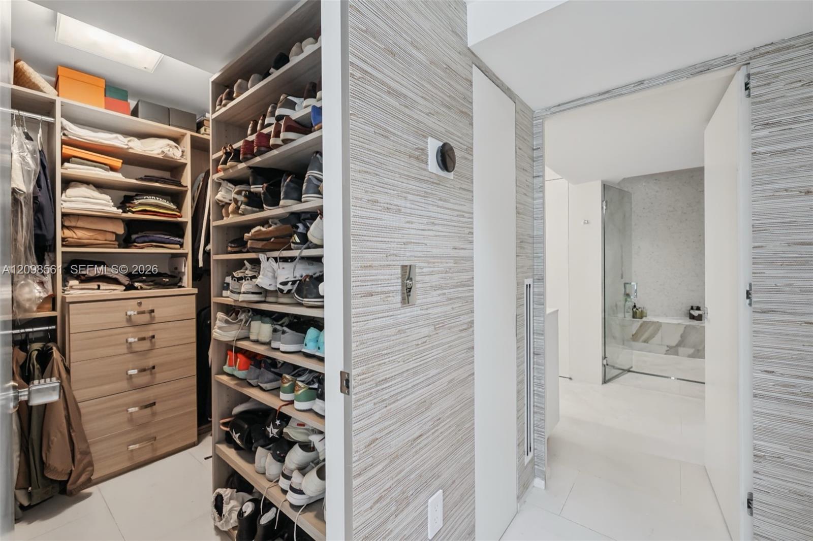5815 North Bay Road Miami Beach, FL 33140 - Photo 14 of 28 Gallery Image 14