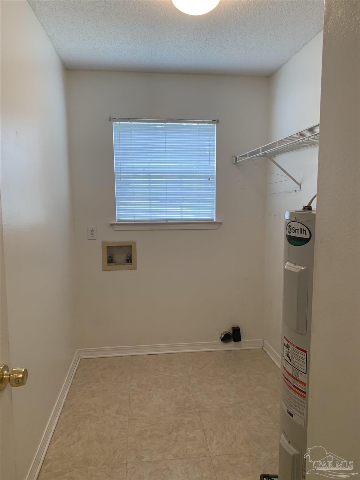 615 Ashford Road Cantonment, FL 32533 - Photo 8 of 18 Gallery Image 8