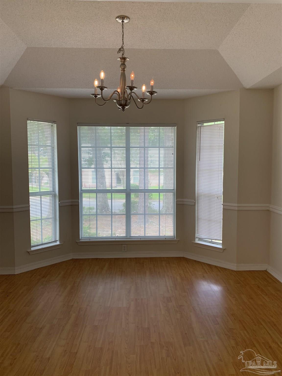 615 Ashford Road Cantonment, FL 32533 - Photo 10 of 18 Gallery Image 10