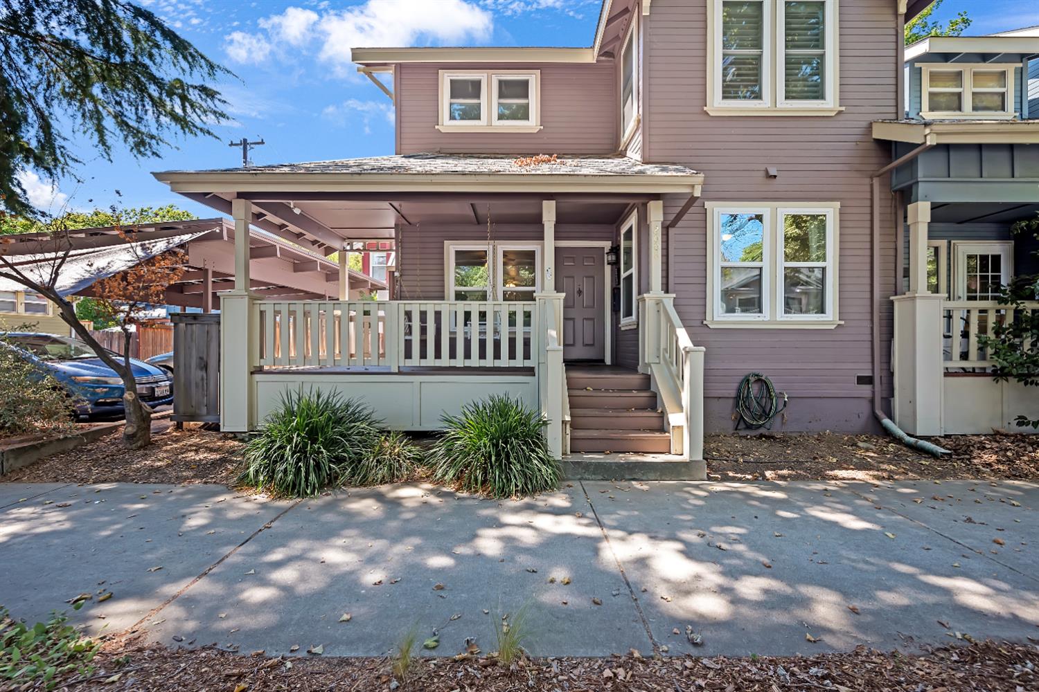 2008 5th Street, Unit 15 Sacramento, CA 95811 - Photo 40 of 49 a front view of a house with garden
