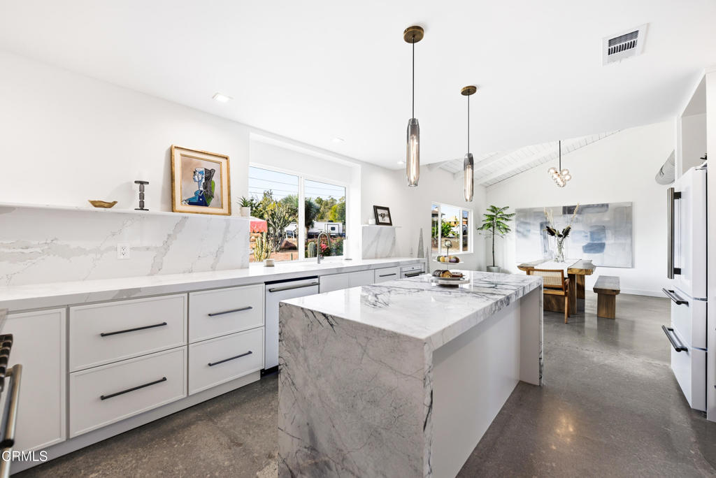 34 Vientos Road Camarillo, CA 93010 - Photo 19 of 73 34 Vientos Rd Camarillo-26