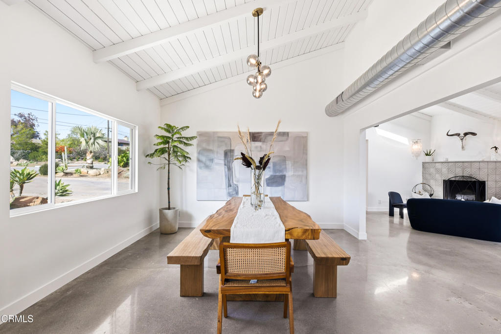 34 Vientos Road Camarillo, CA 93010 - Photo 20 of 73 34 Vientos Rd Camarillo-21