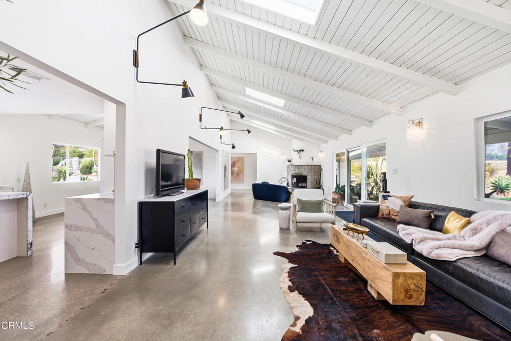 34 Vientos Road Camarillo, CA 93010 - Photo 6 of 73 34 Vientos Rd Camarillo-15