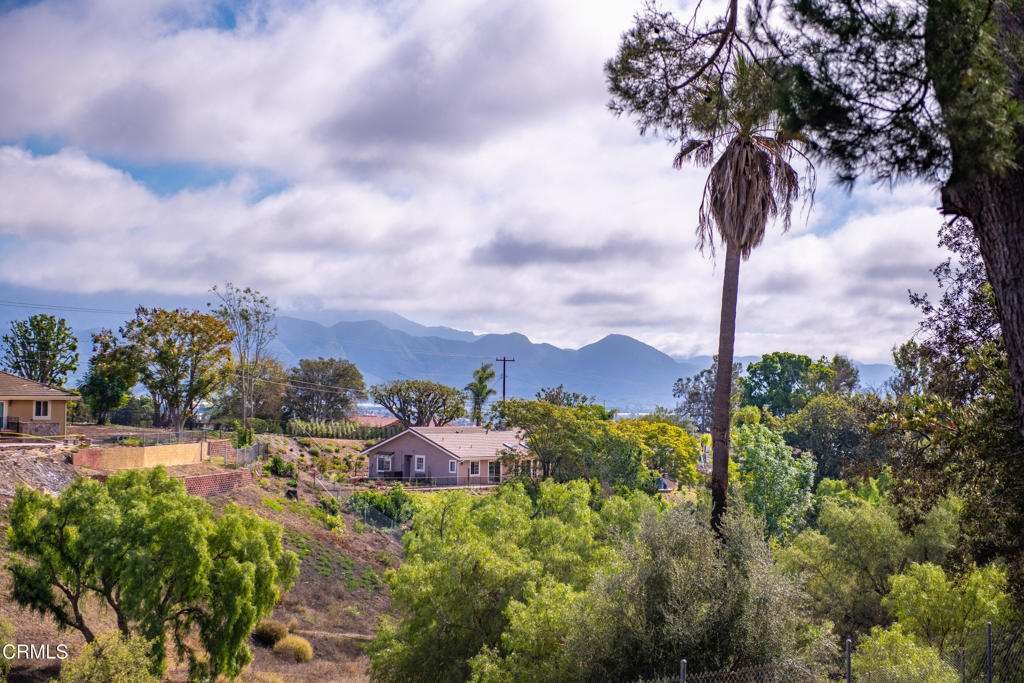 34 Vientos Road Camarillo, CA 93010 - Photo 70 of 73 34 Vientos Rd Camarillo-107
