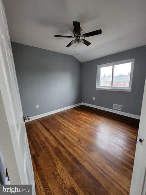 625 South Wickham Road Baltimore, MD 21229 - Photo 13 of 20