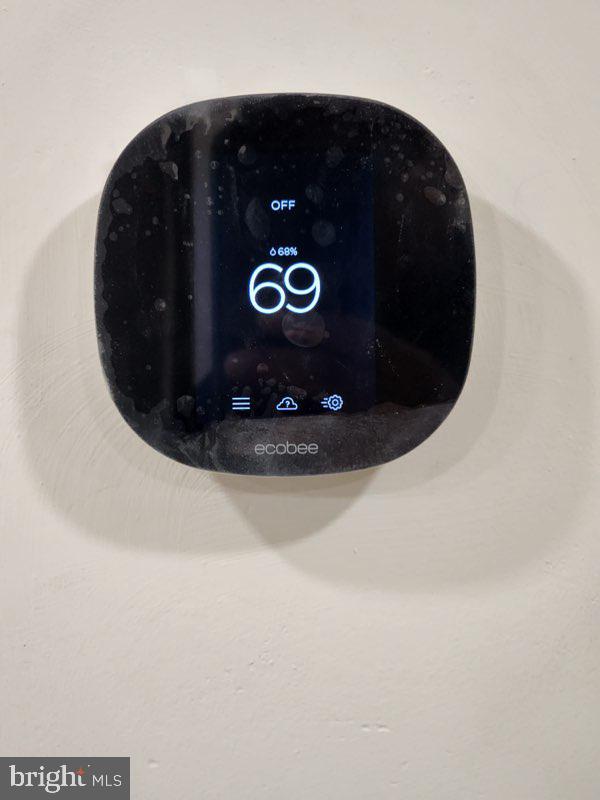 625 South Wickham Road Baltimore, MD 21229 - Photo 8 of 20