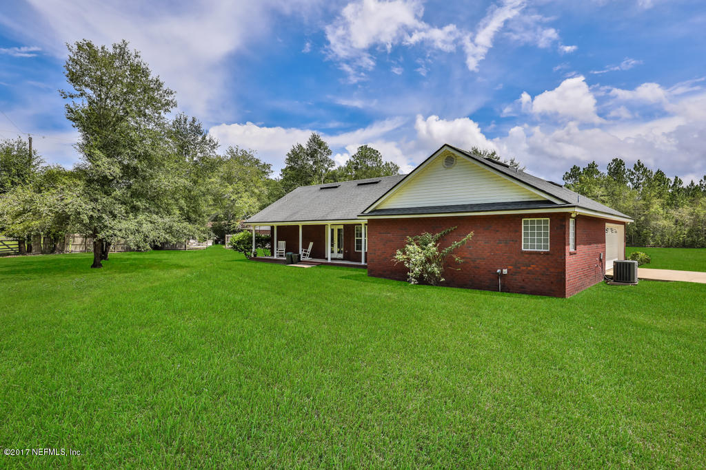 5457 Ferreira Road Macclenny, FL 32063 - Photo 3 of 23 grass4