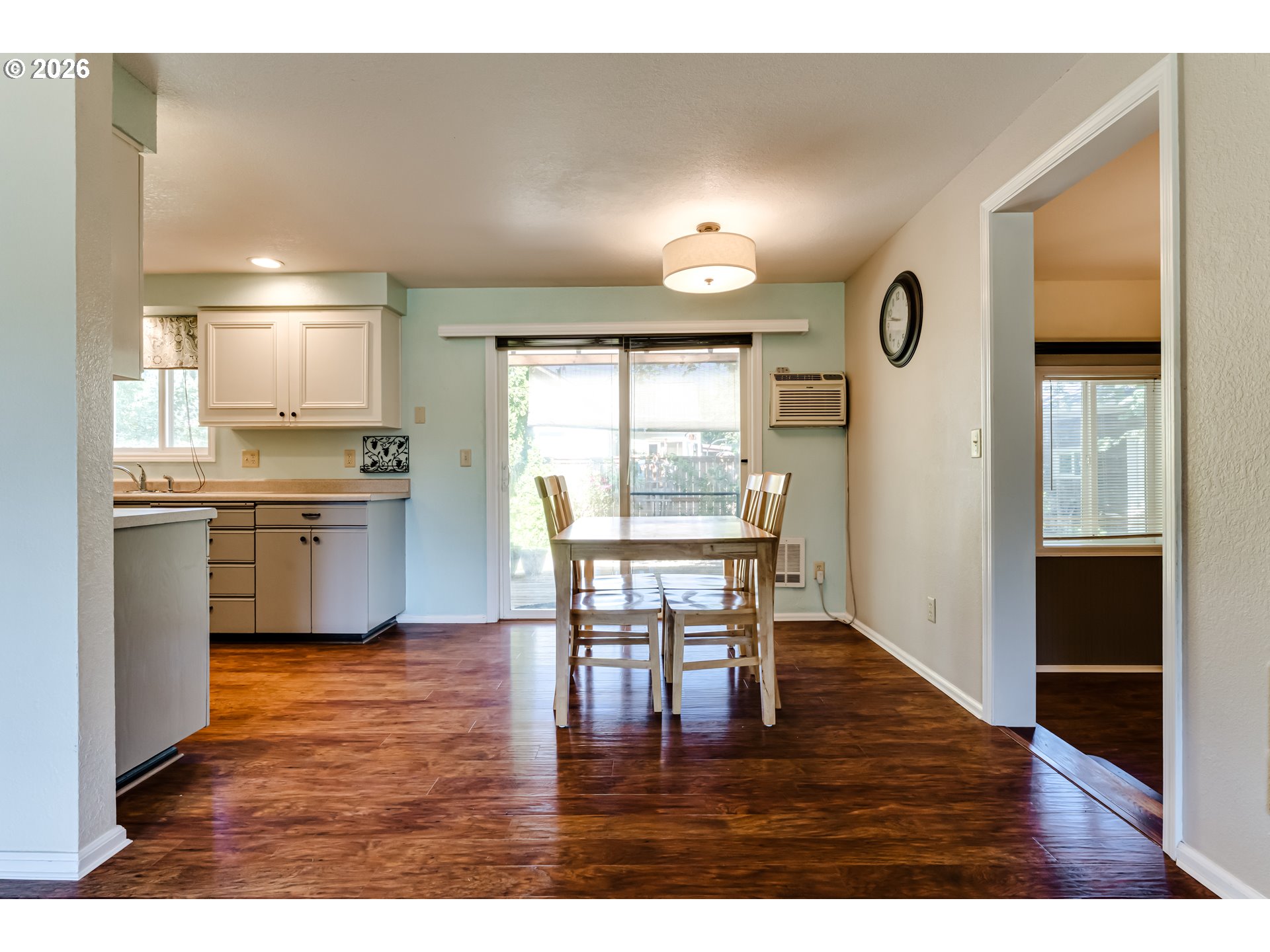 25246 East Bolton Road Veneta, OR 97487 - Photo 6 of 36