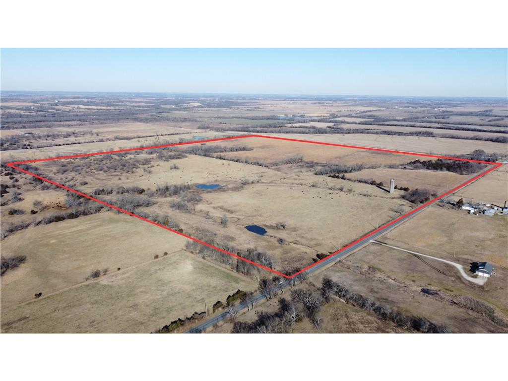 1698 235th Street Fort Scott, KS 66701 - Photo 1 of 26