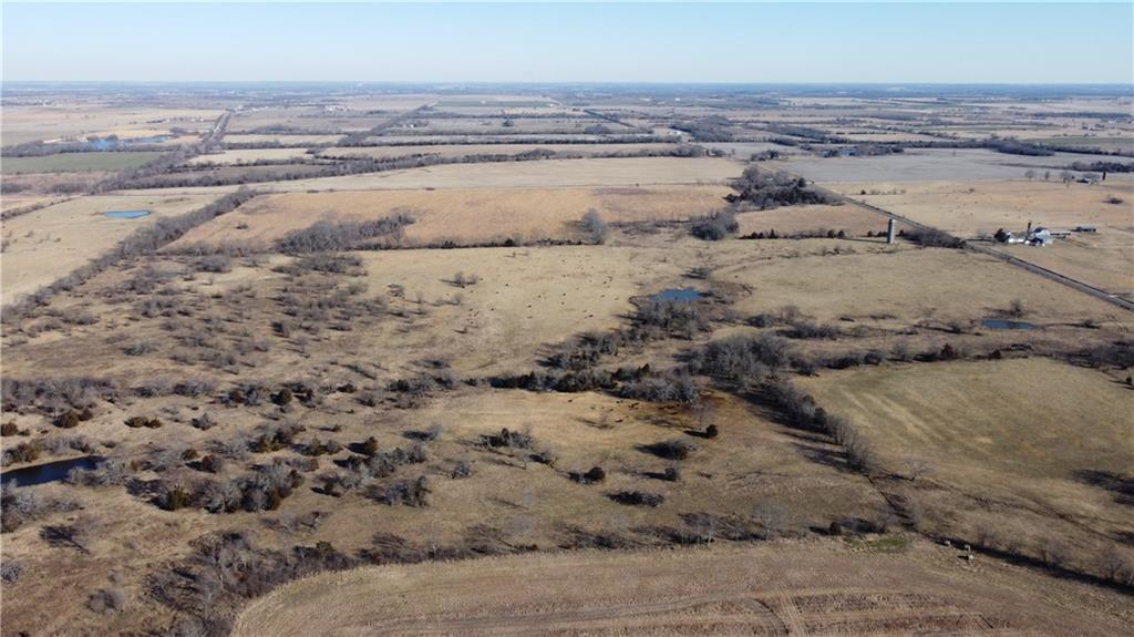 1698 235th Street Fort Scott, KS 66701 - Photo 13 of 26